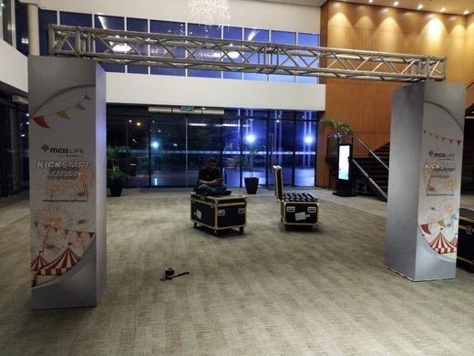 BMW Truss Entrance Arch event photo 4, 2023