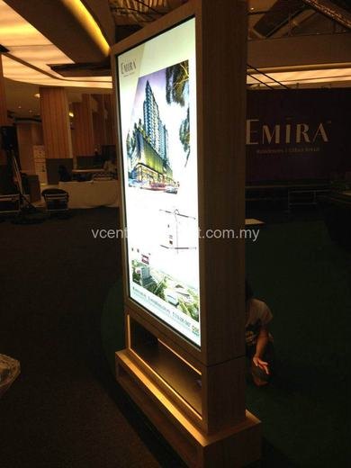 Emira Road Show event photo 4, 2015